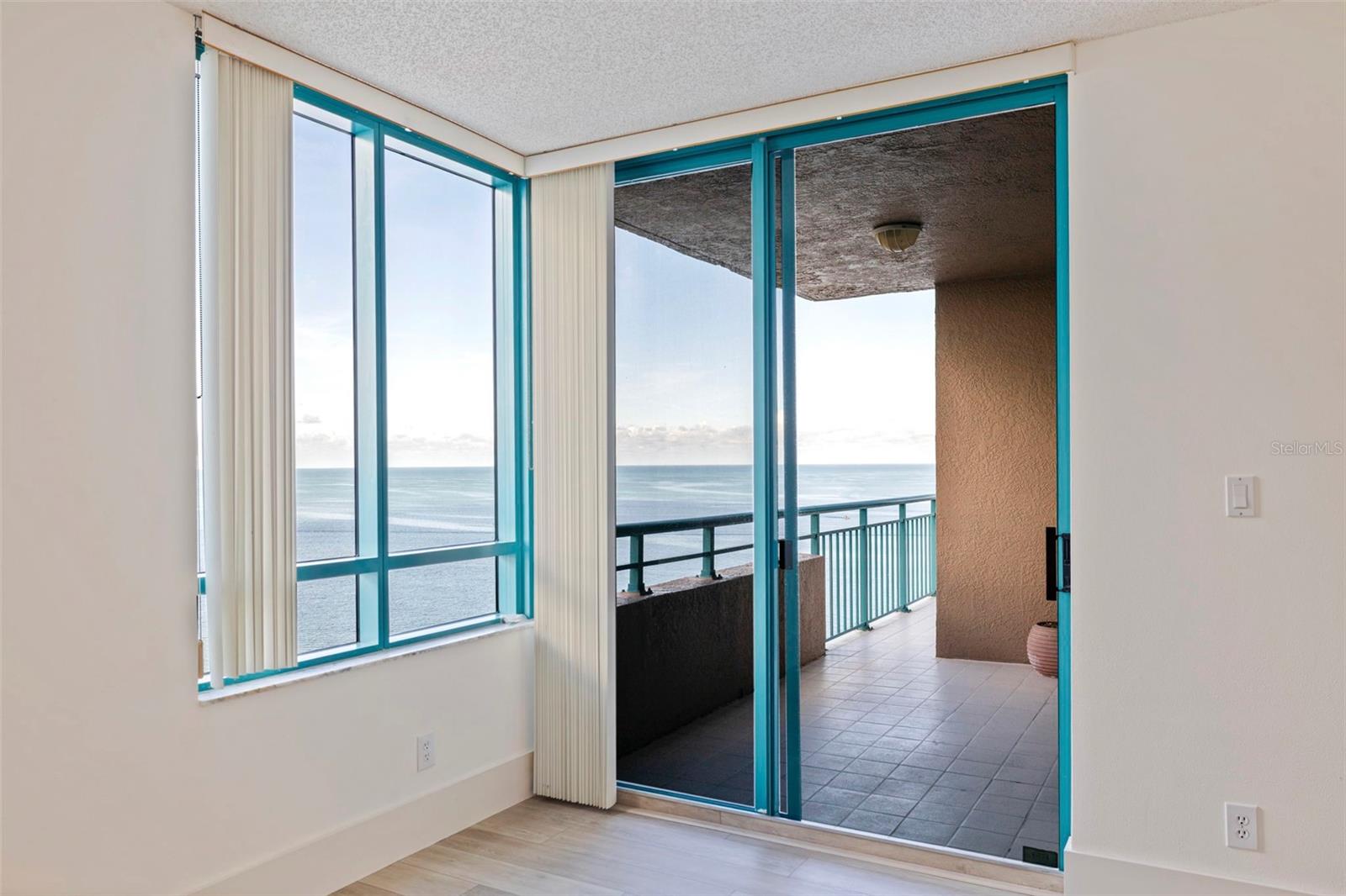 1520 Gulf Blvd #1901 Property Photo 21