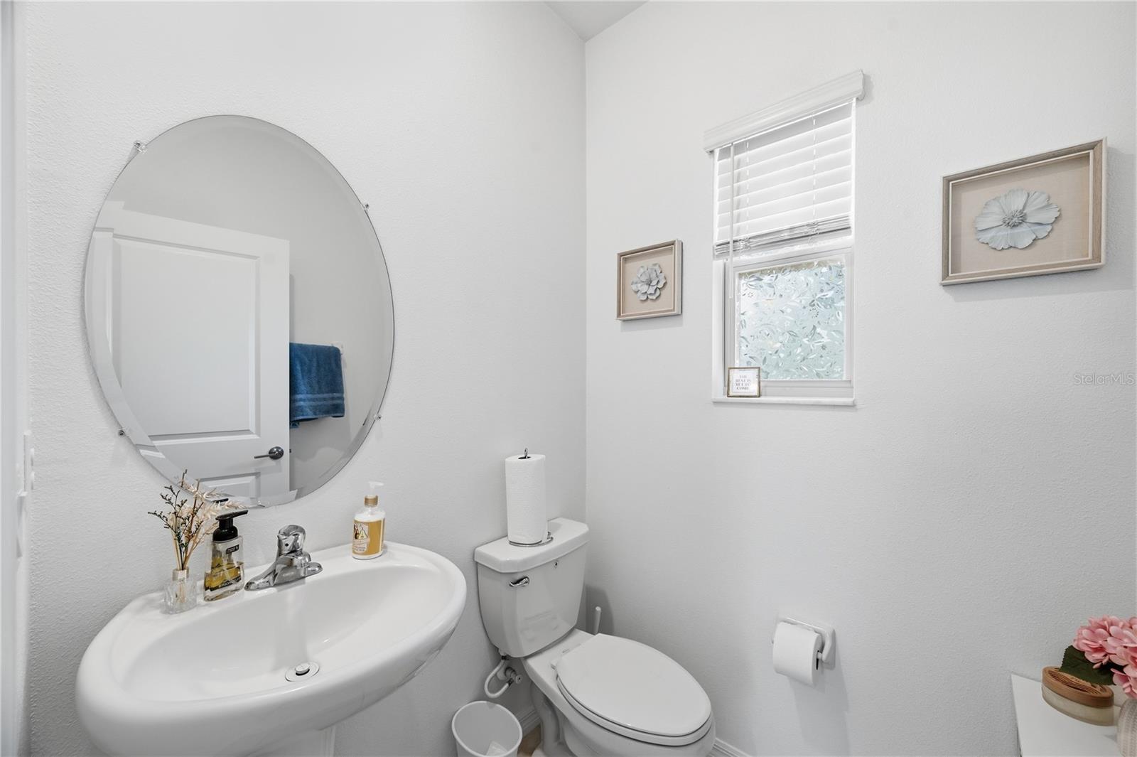 9735 Ashworth Pl Property Photo 9