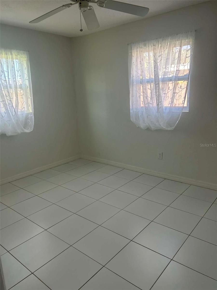 815 Juniper Ln Property Photo 10
