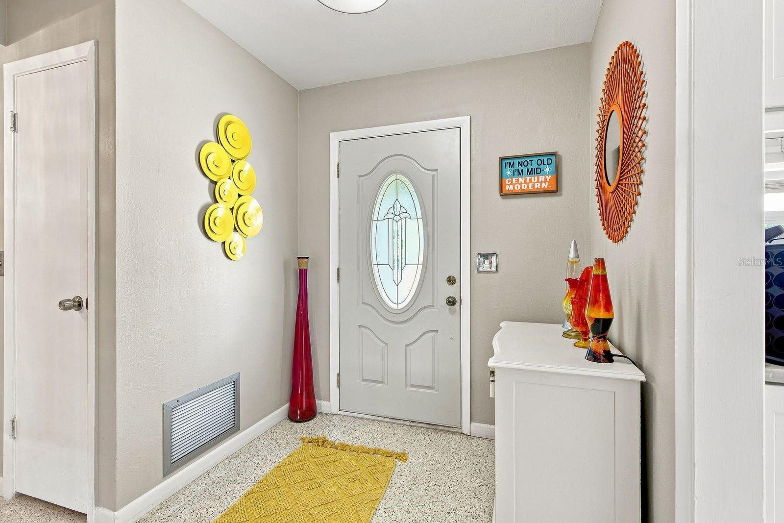 1631 Elizabeth Ln Property Photo 6