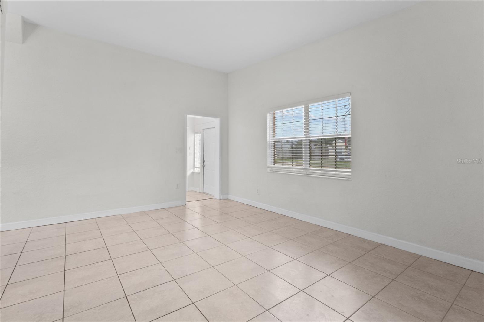 6711 Dartmouth Ave N Property Photo 7