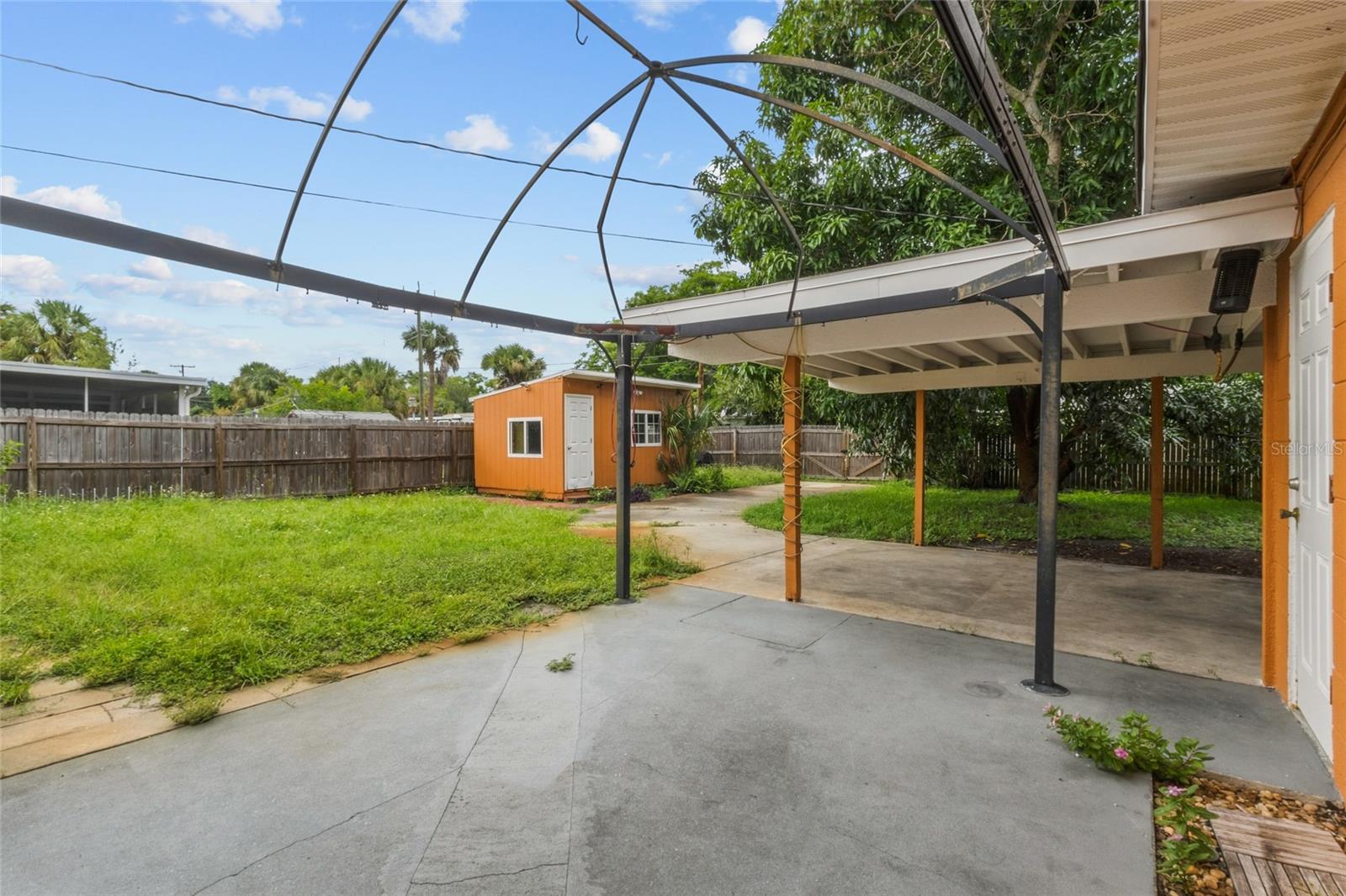6711 Dartmouth Ave N Property Photo 33