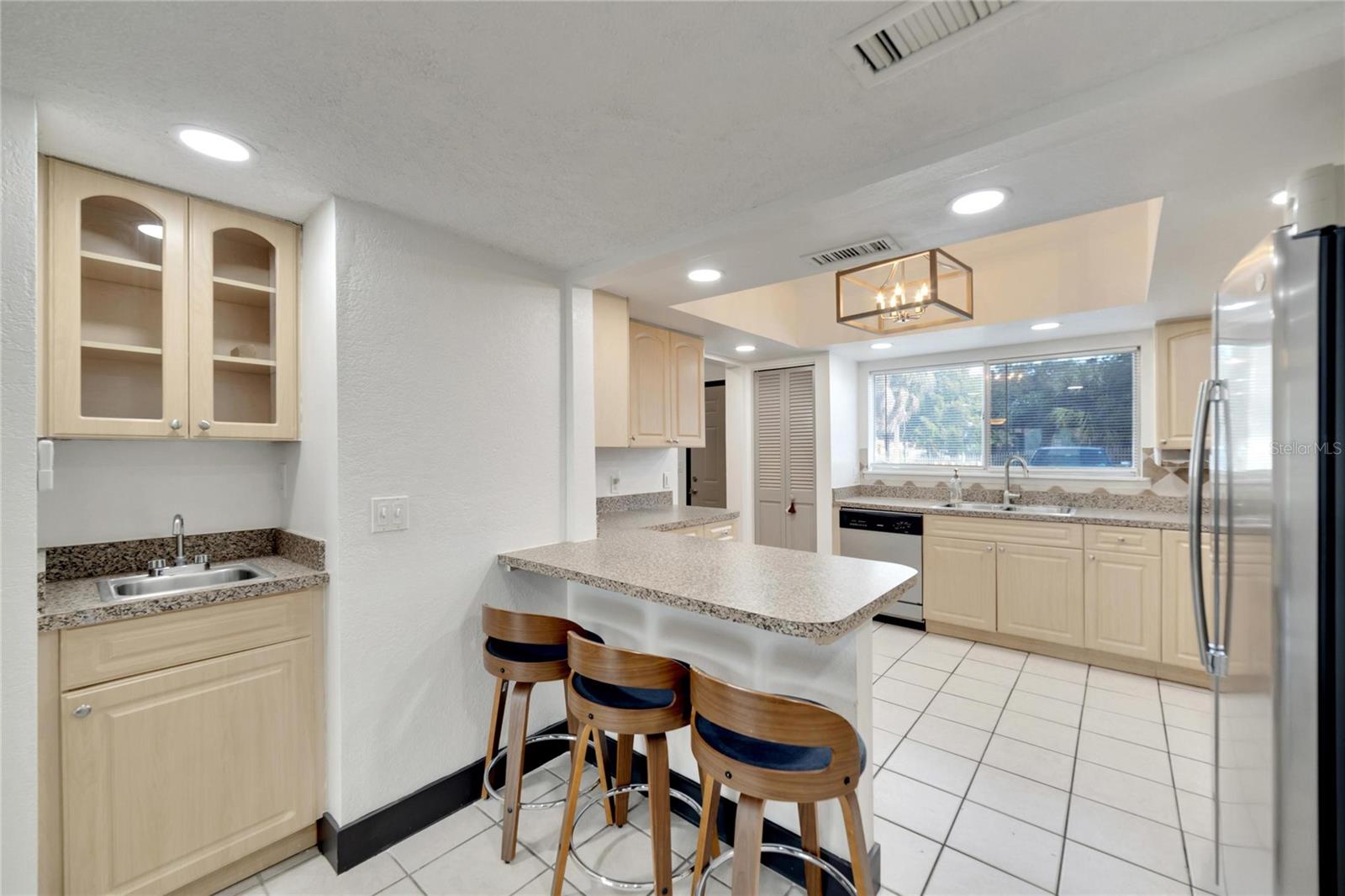 6301 Newtown Cir #1a4 Property Photo 10