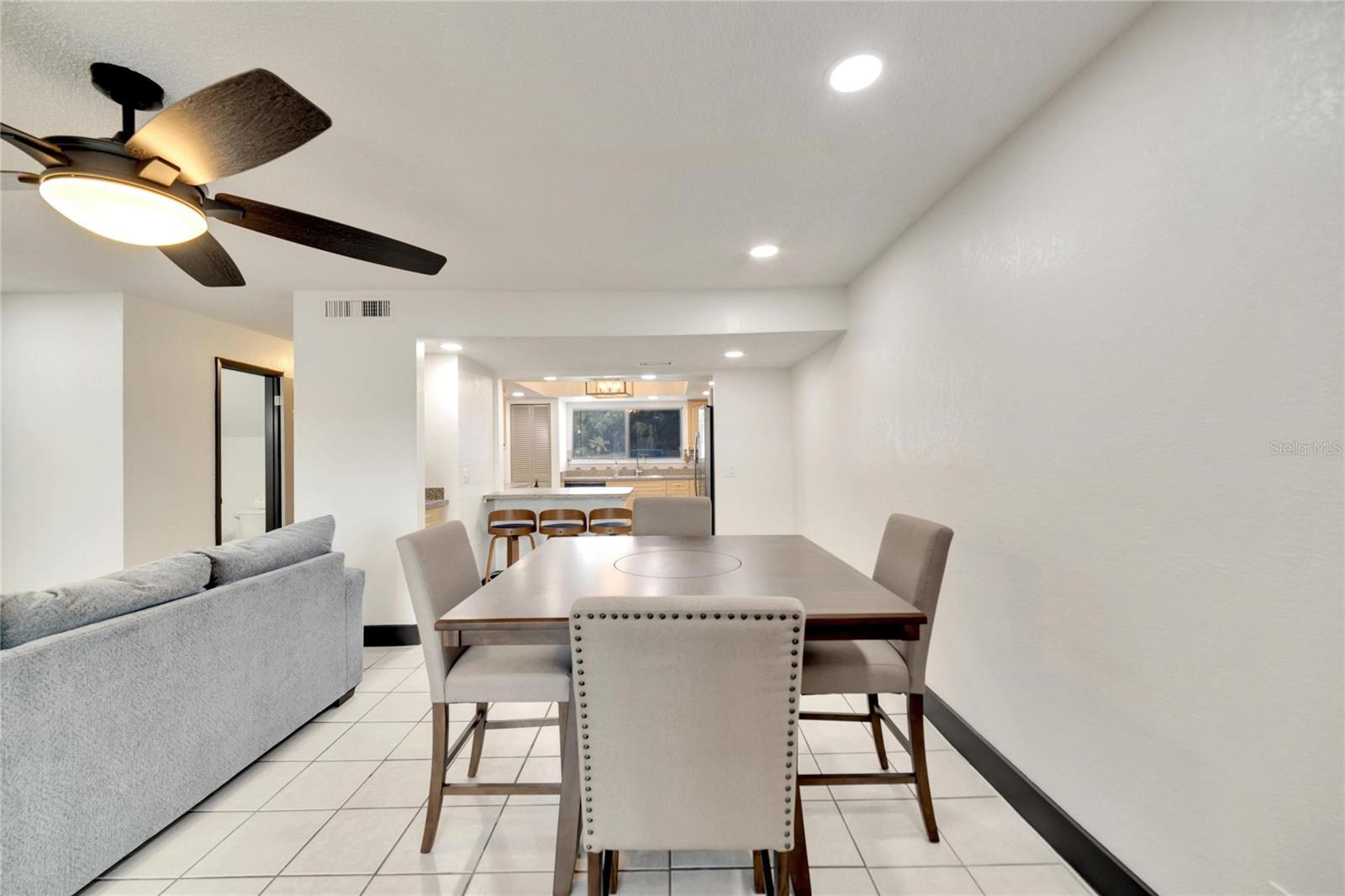 6301 Newtown Cir #1a4 Property Photo 18