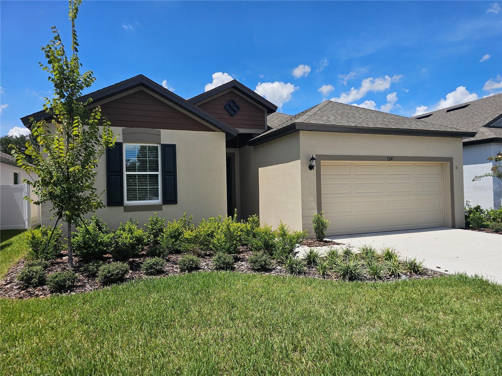 1247 Honeycomb Pl Property Photo 1