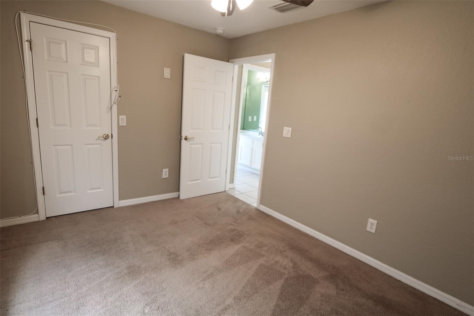 9018 Pinebreeze Dr Property Photo 24