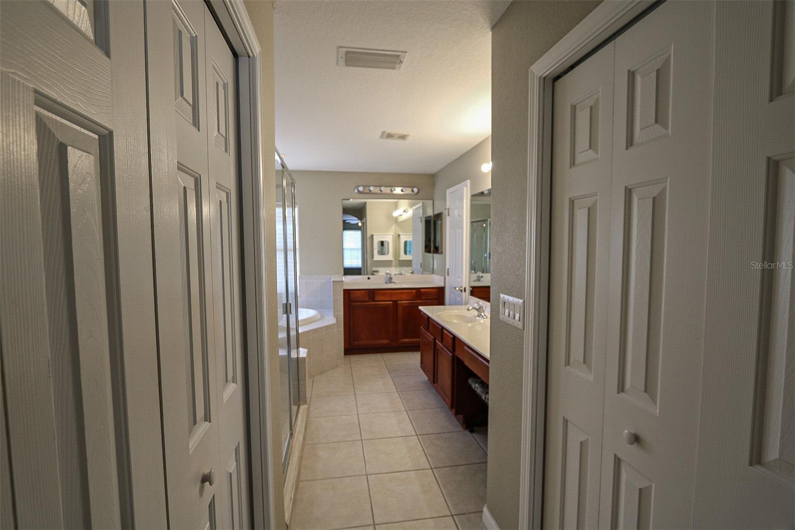 9018 Pinebreeze Dr Property Photo 27