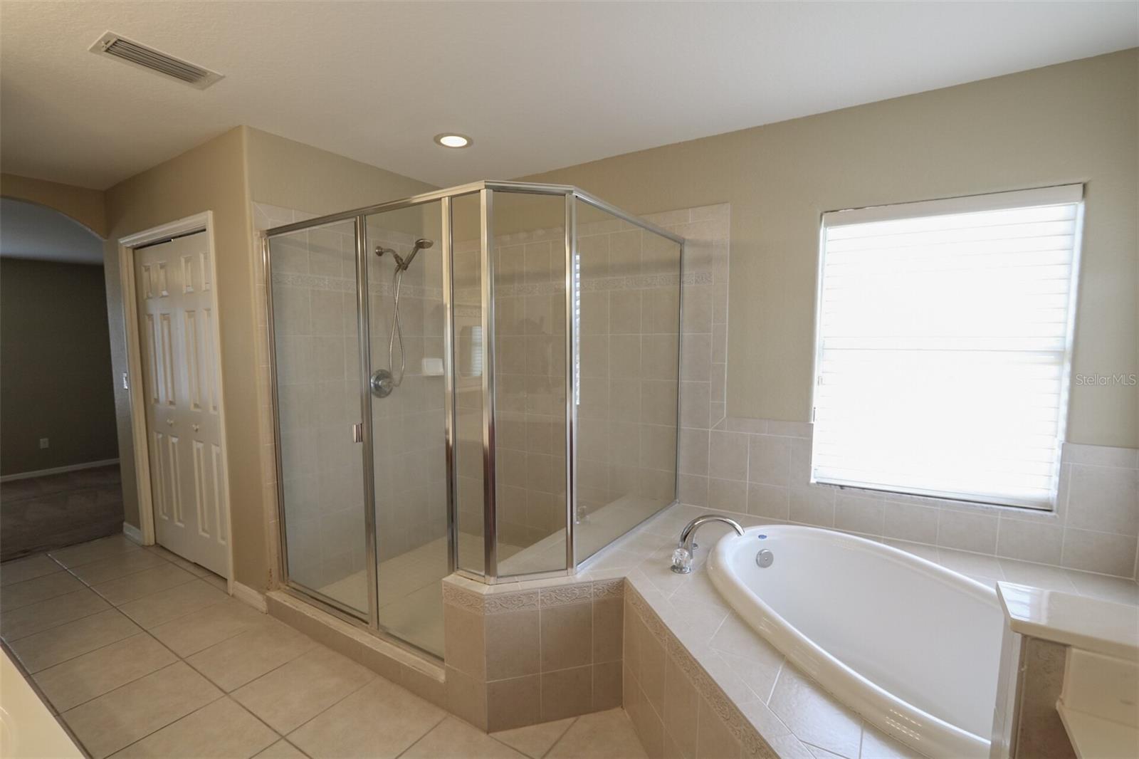 9018 Pinebreeze Dr Property Photo 30