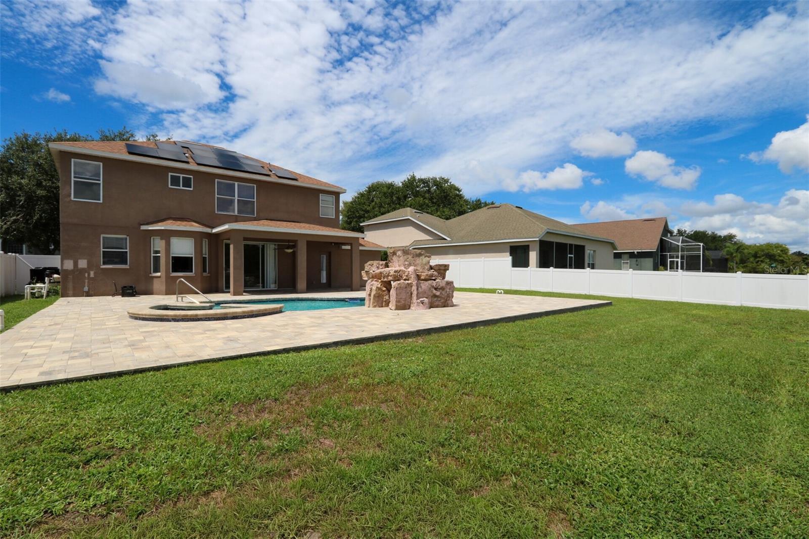 9018 Pinebreeze Dr Property Photo 41
