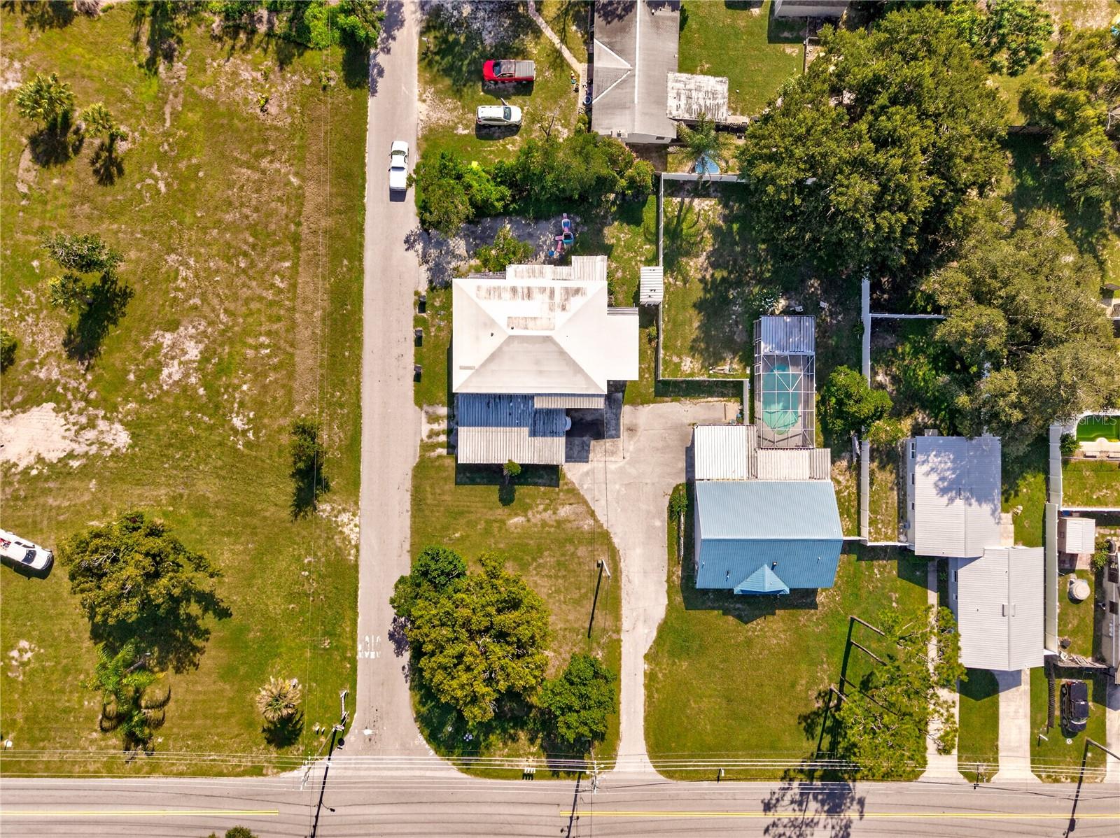 6106 12th St Property Photo 7