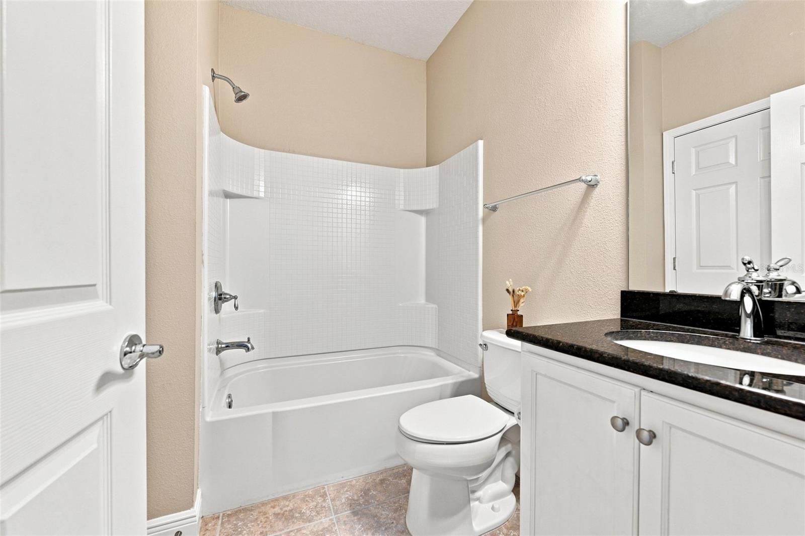 5465 Sunset Falls Dr Property Photo 34