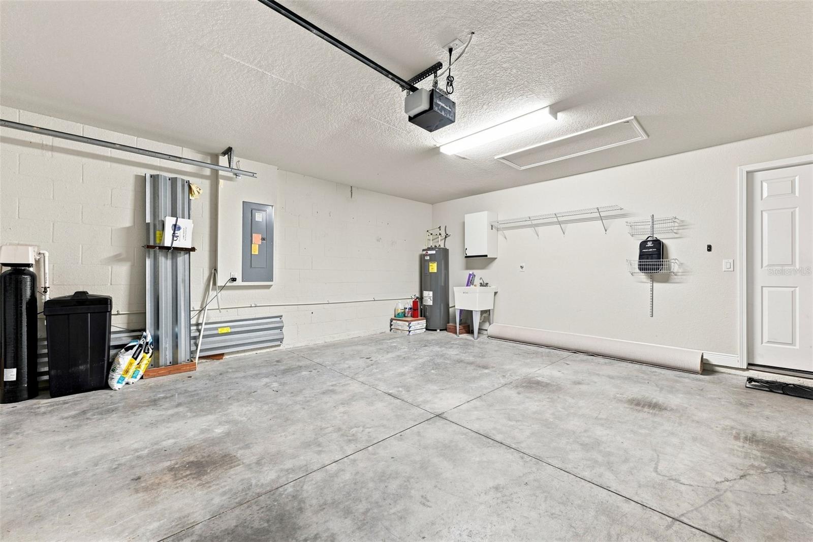 5465 Sunset Falls Dr Property Photo 36