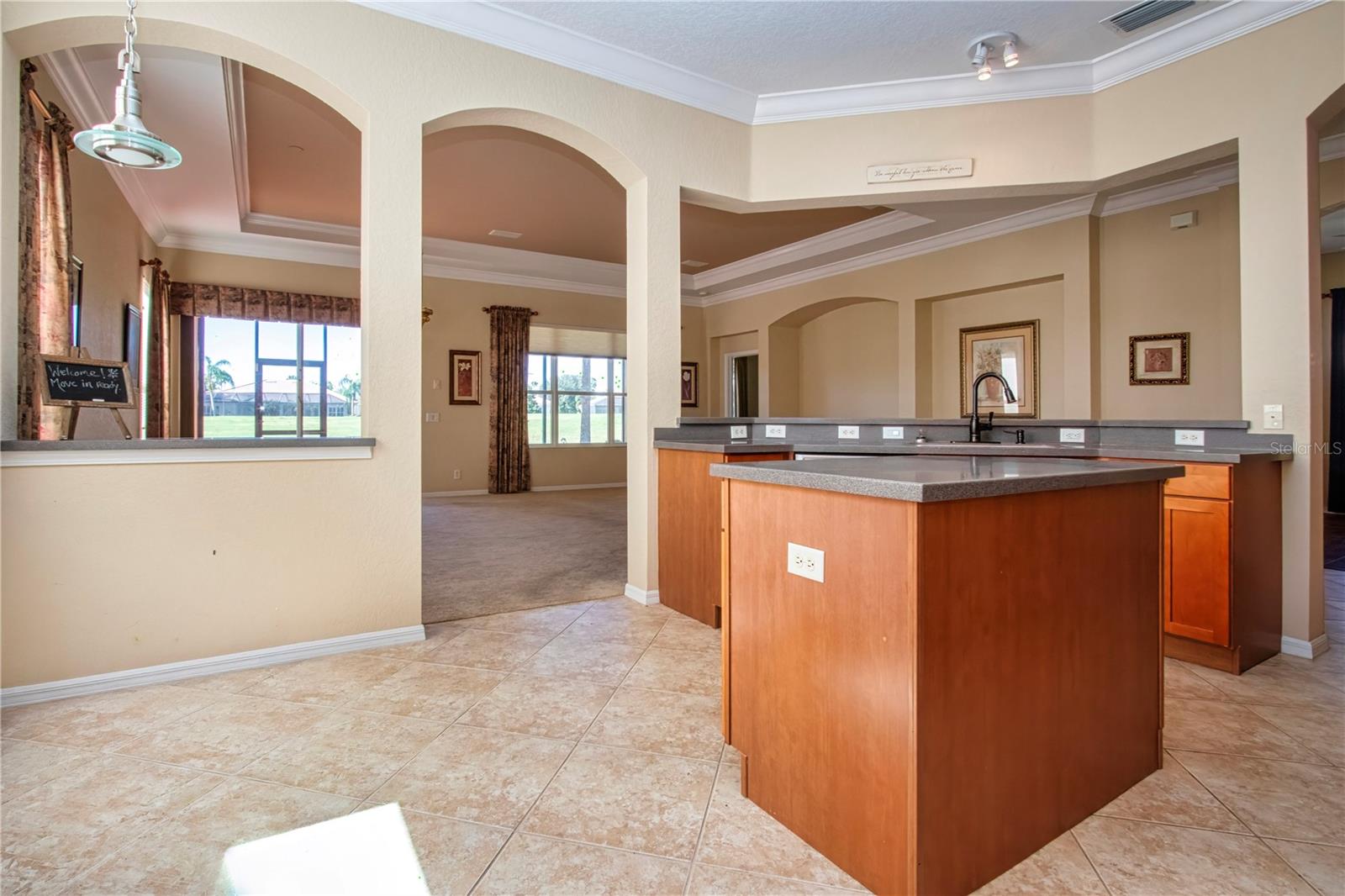 446 Noble Faire Dr Property Photo 8