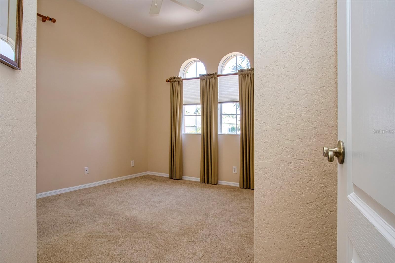 446 Noble Faire Dr Property Photo 17