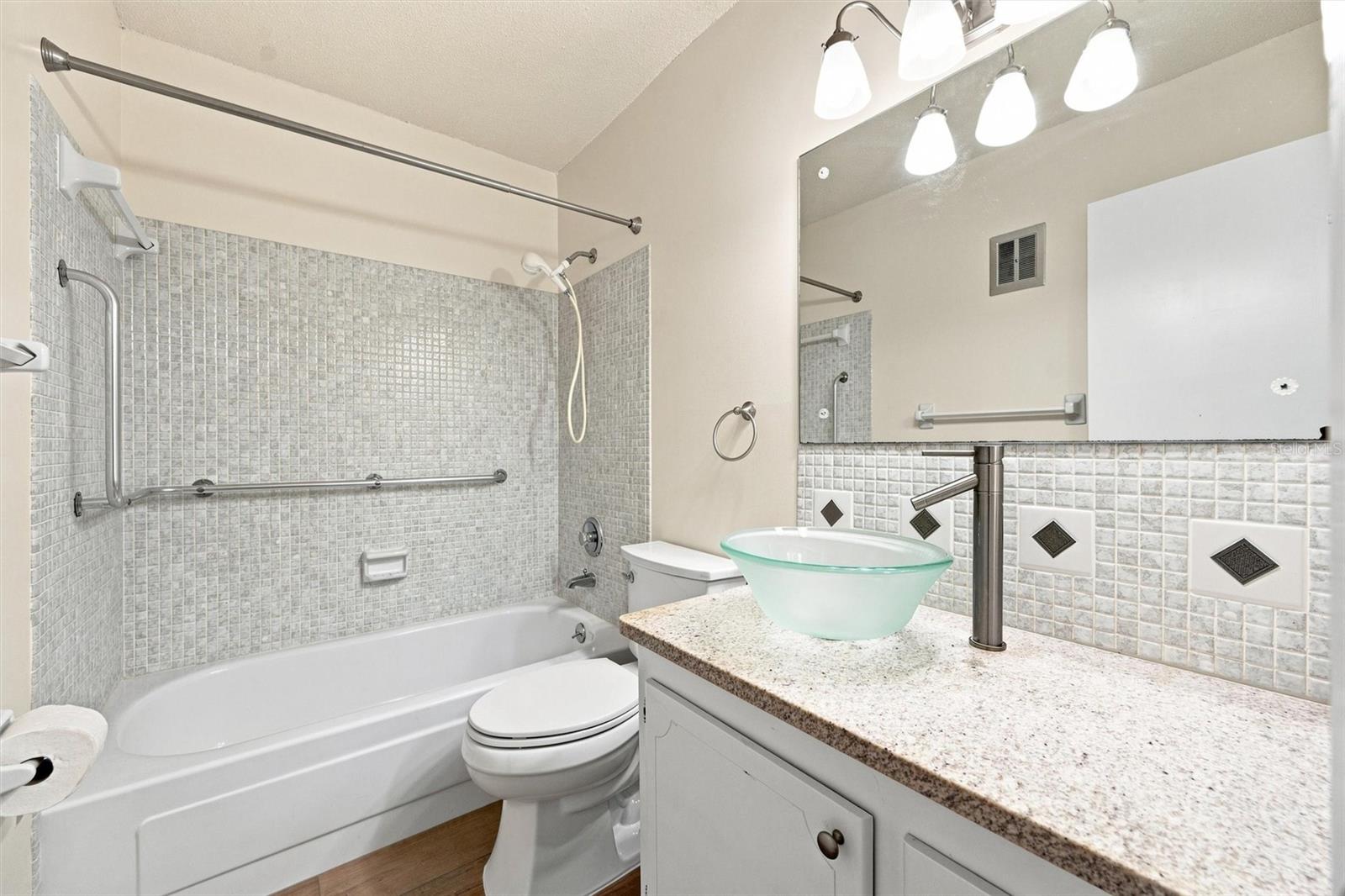 3010 59th St S #306 Property Photo 14