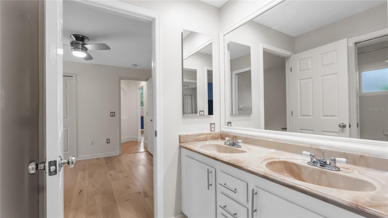 5924 Cherry Oak Dr Property Photo 30