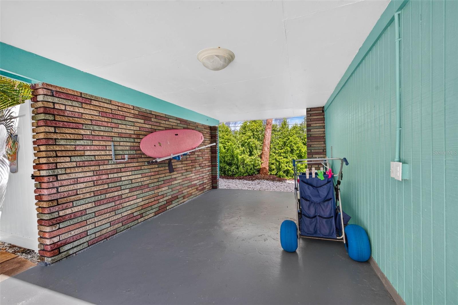 114 81st St Property Photo 26