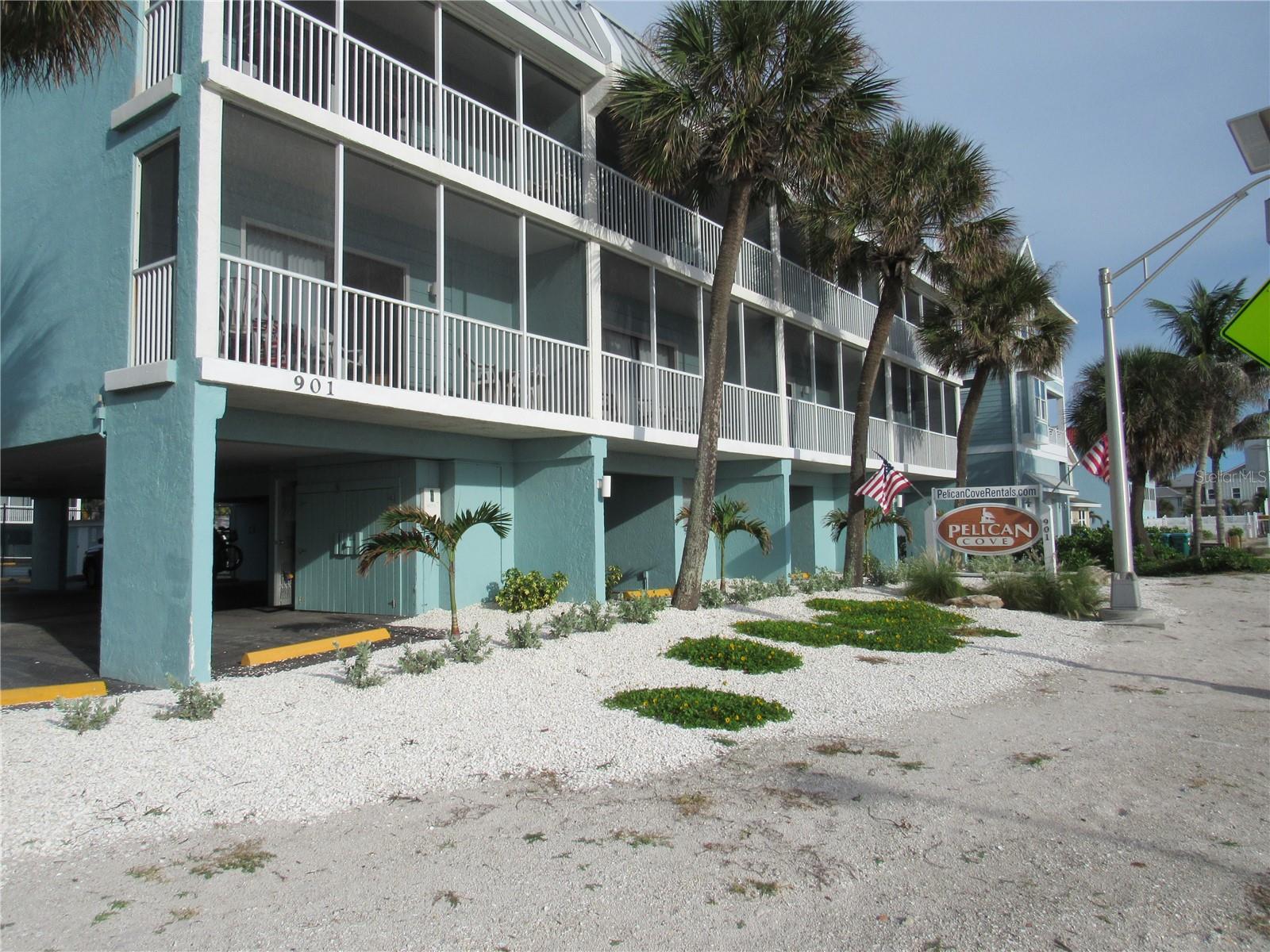 901 Gulf Dr S #2 Property Photo 1