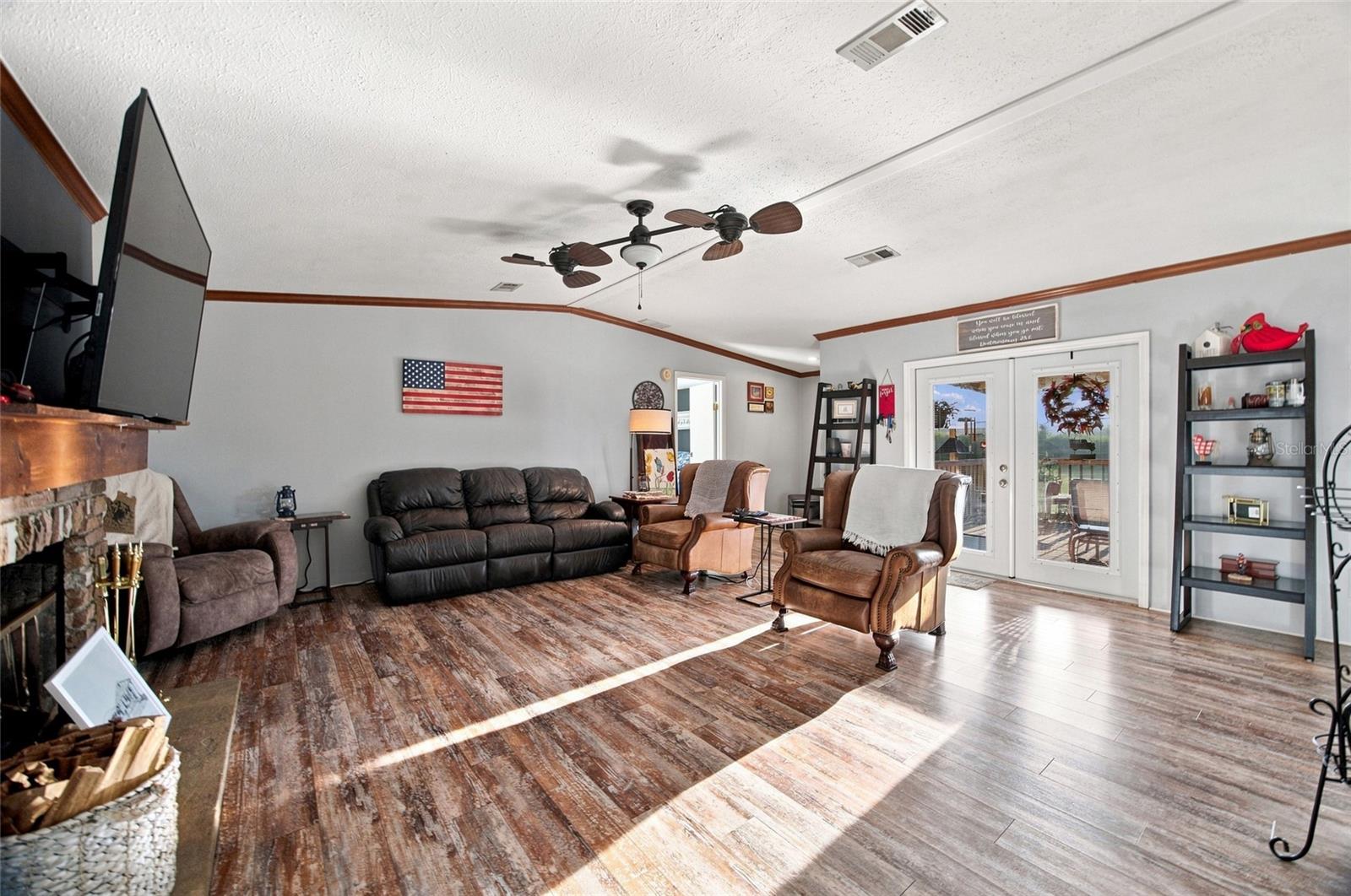 3102 Porter Rd Property Photo 5