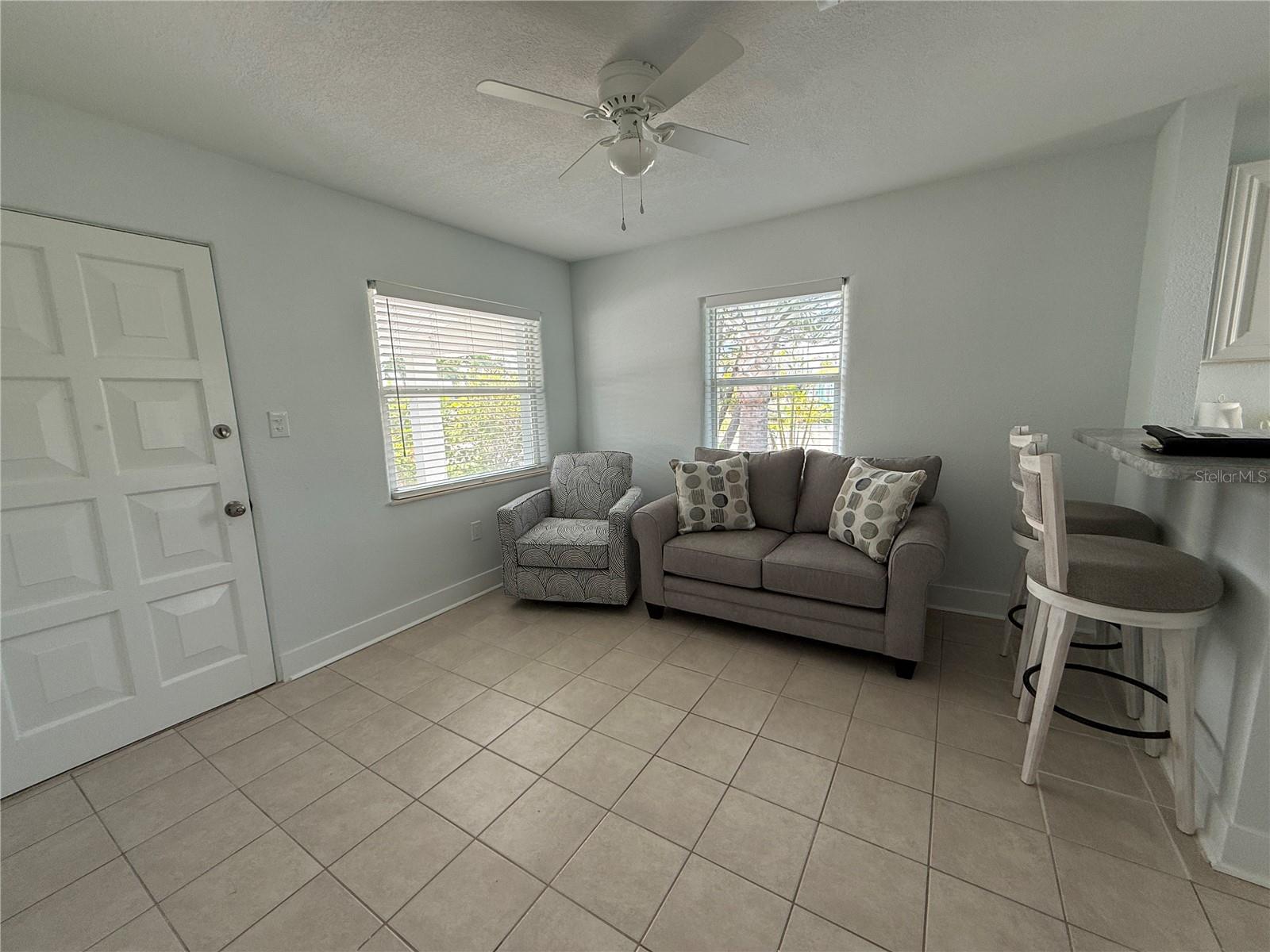 14402 N Bayshore Dr #2 Property Photo 4