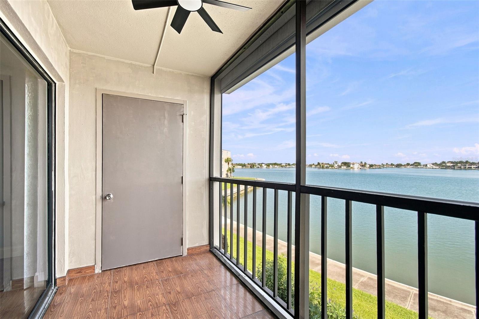 7700 Sun Island Dr S #202 Property Photo 22