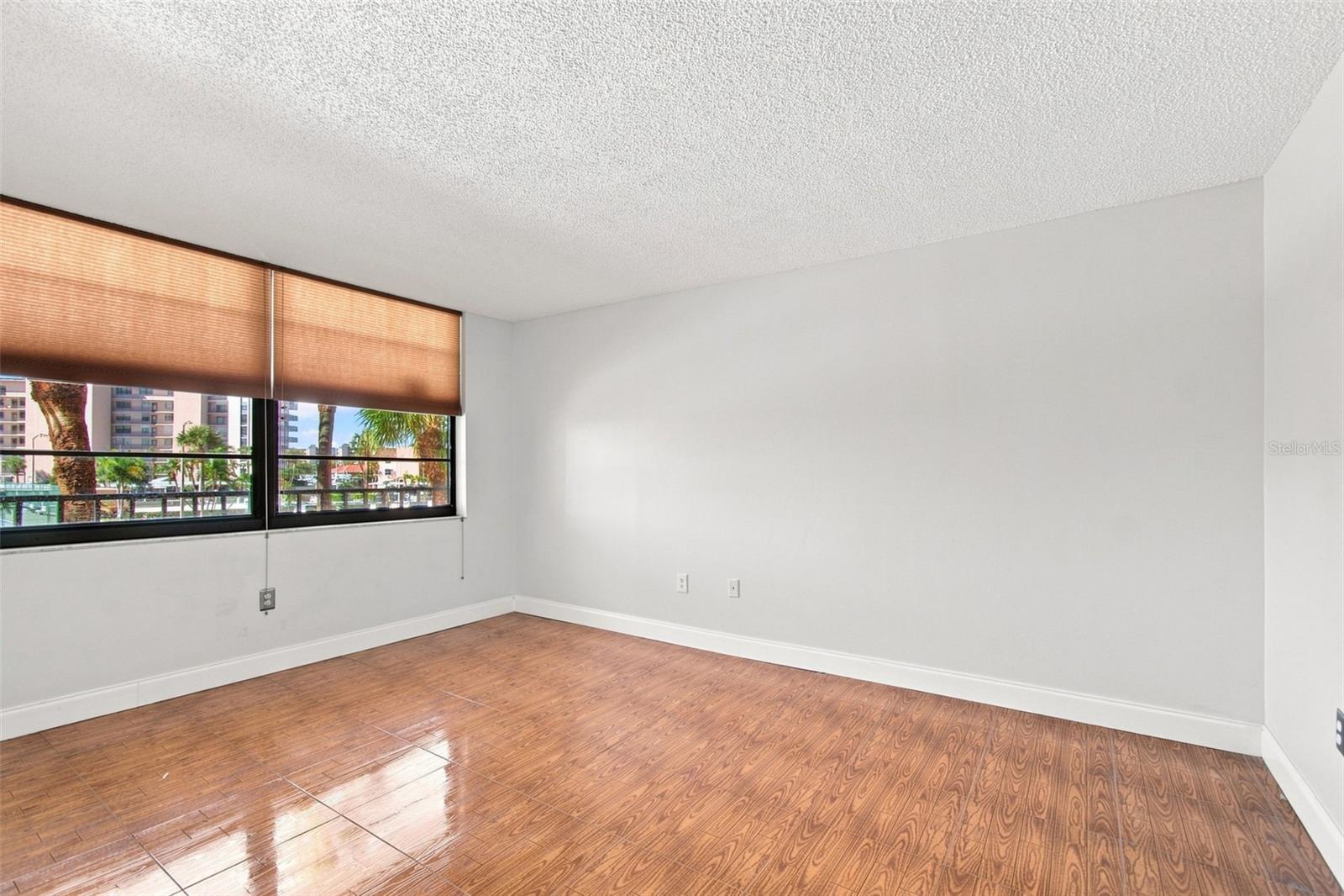 7700 Sun Island Dr S #202 Property Photo 25