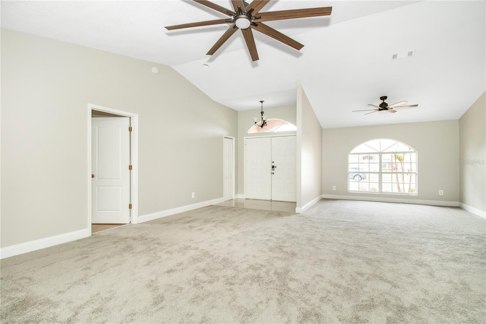 4700 Balsam Dr Property Photo 5