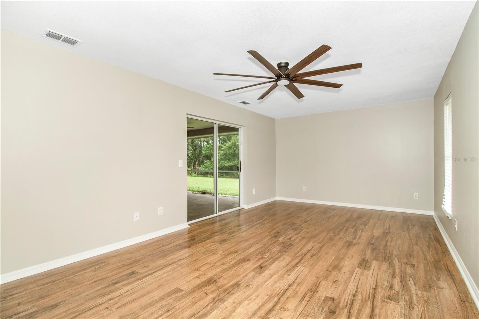 4700 Balsam Dr Property Photo 11