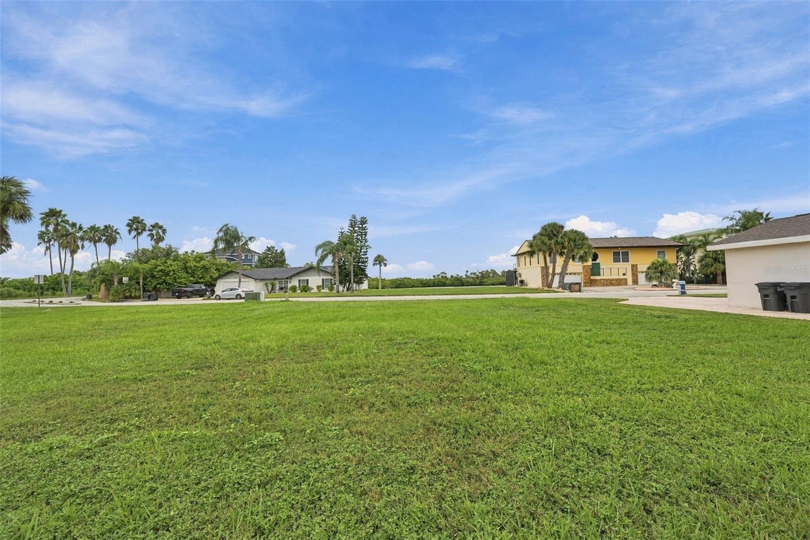 West Port Sub Property Photo 3