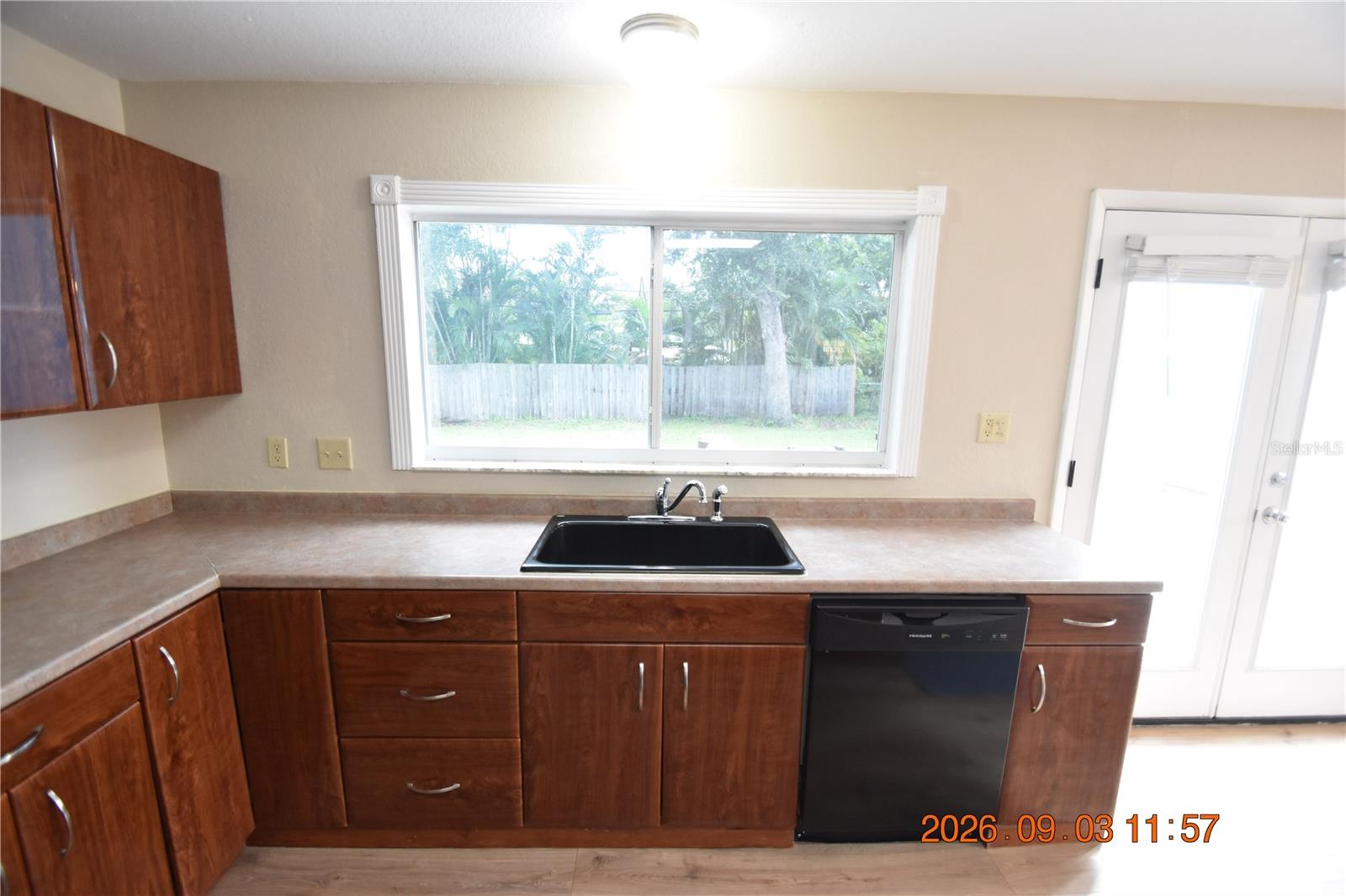 906 7th Ave Sw #right Property Photo 20