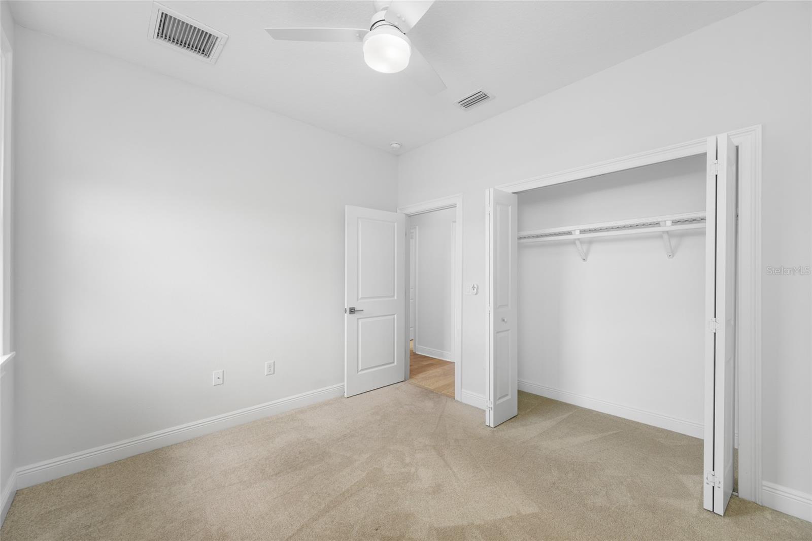 4302 W North B St #2 Property Photo 16