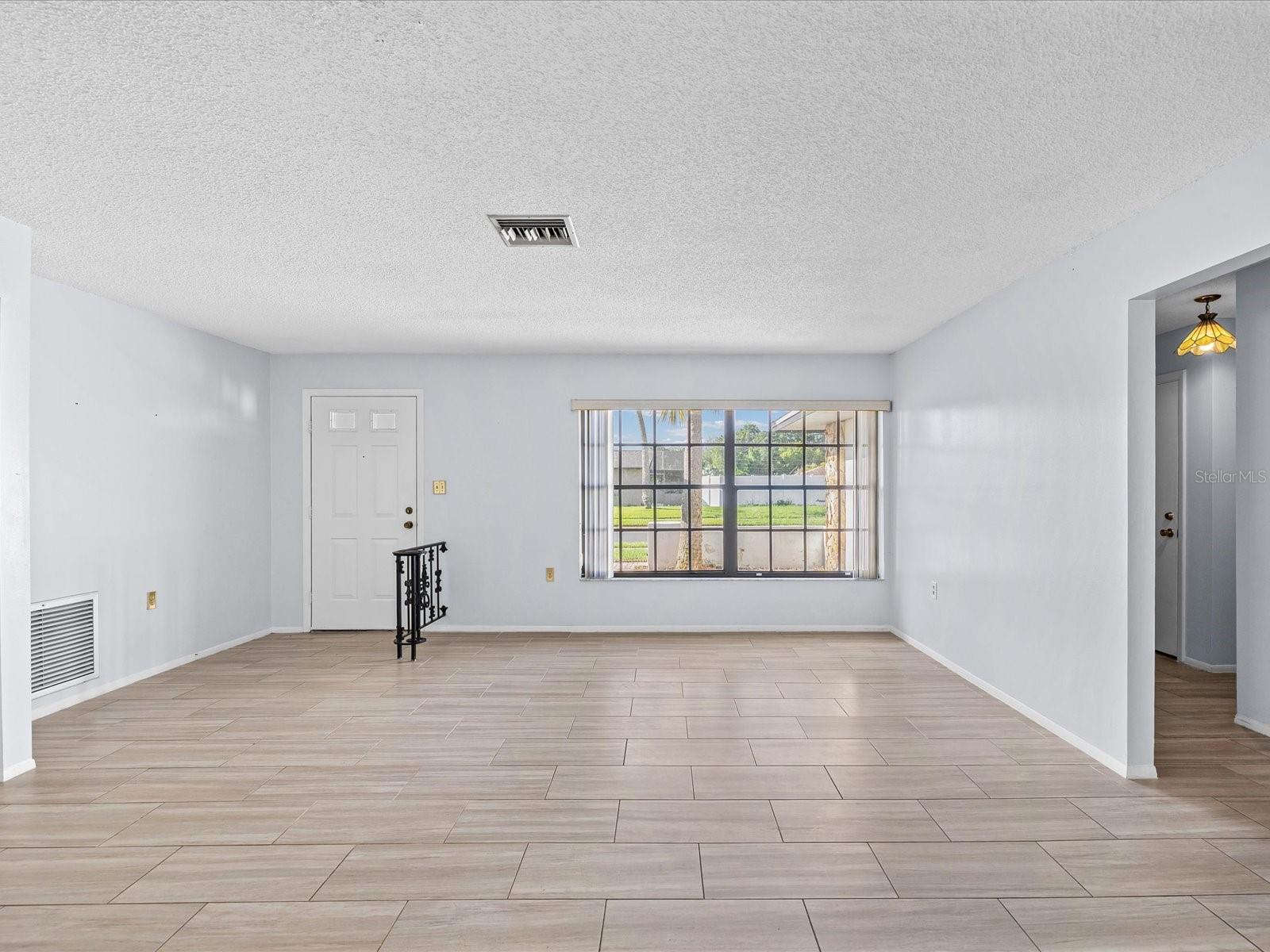 6907 Bottle Brush Dr Property Photo 13
