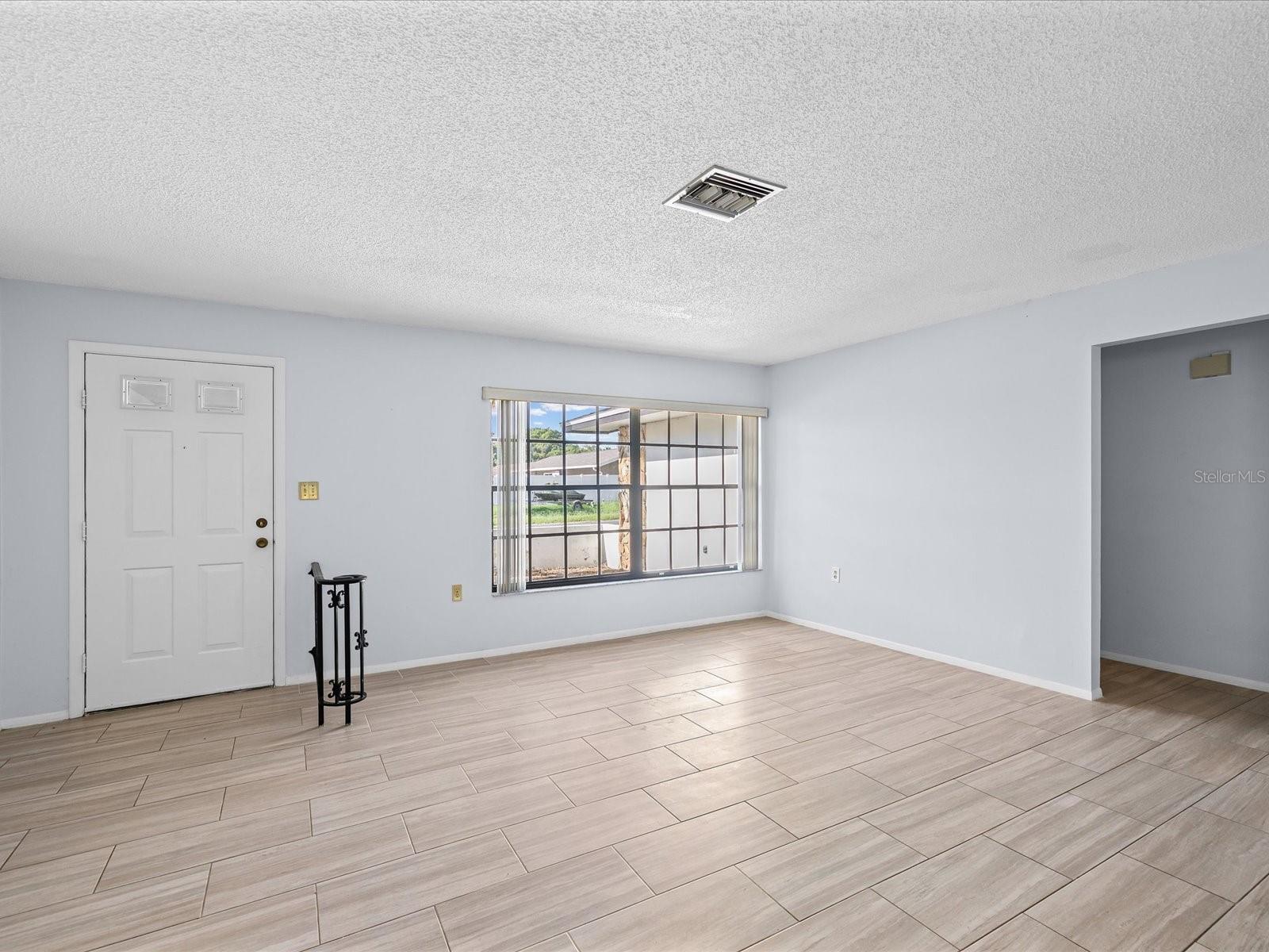 6907 Bottle Brush Dr Property Photo 14