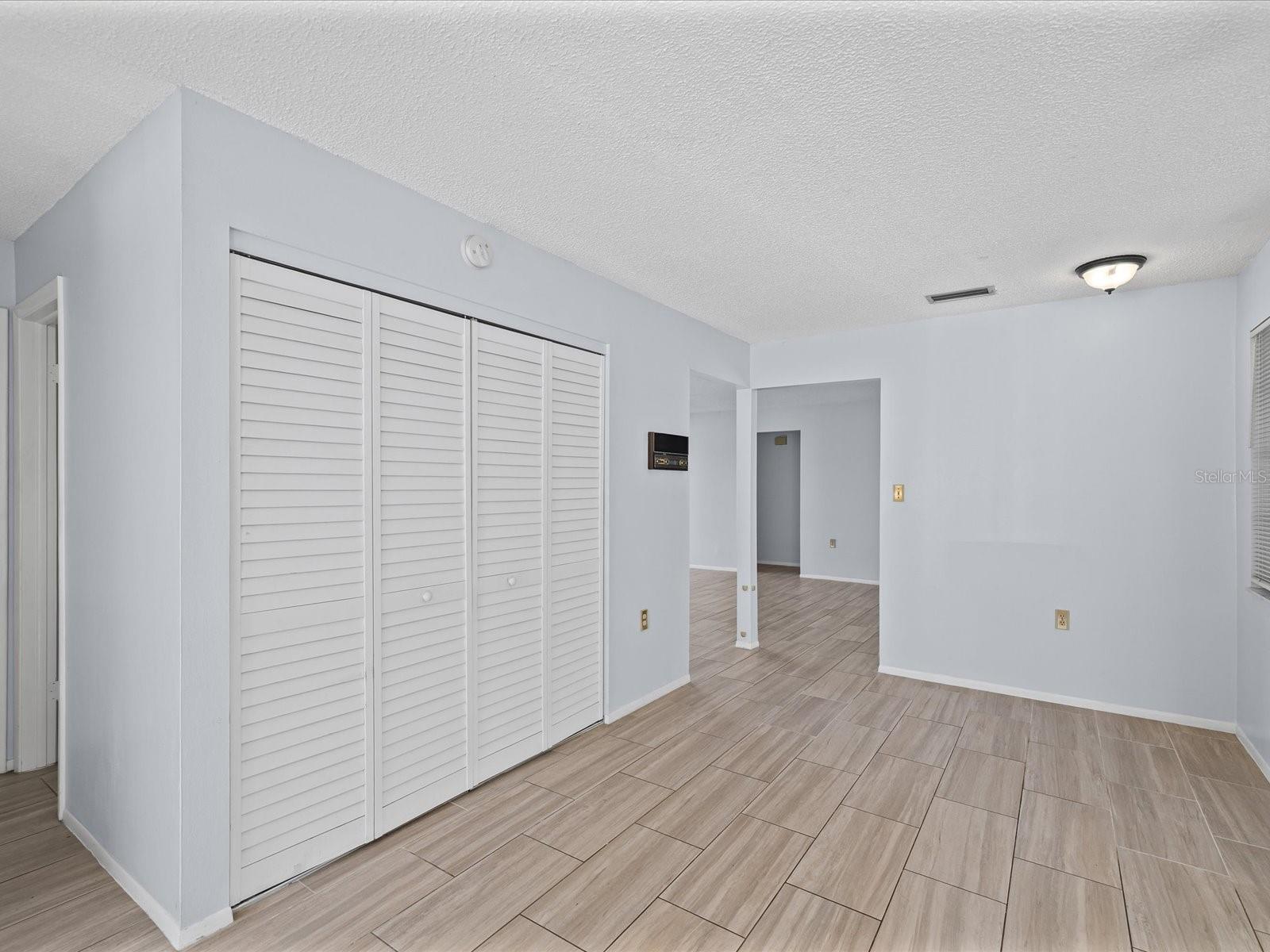 6907 Bottle Brush Dr Property Photo 18