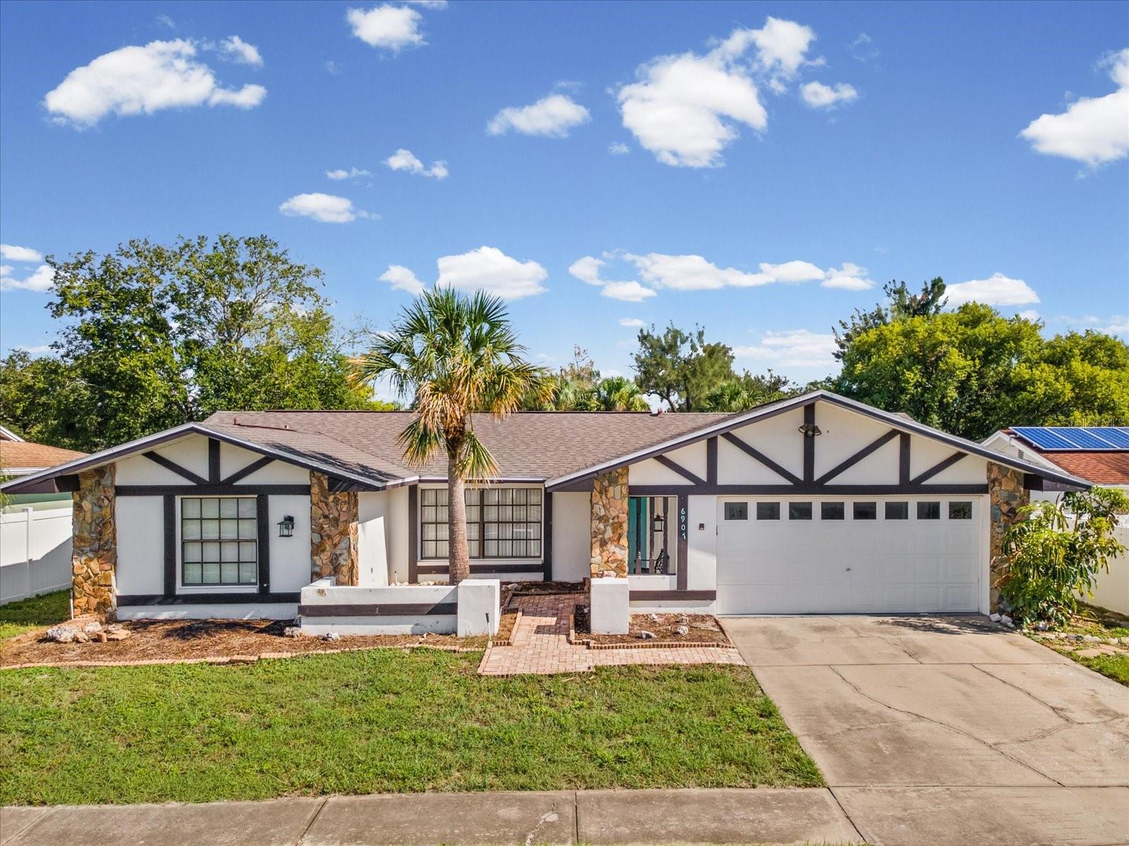6907 Bottle Brush Dr Property Photo 40