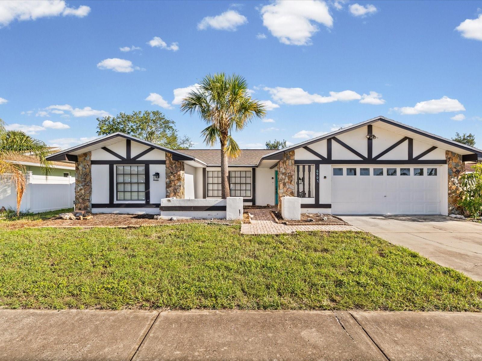 6907 Bottle Brush Dr Property Photo 41