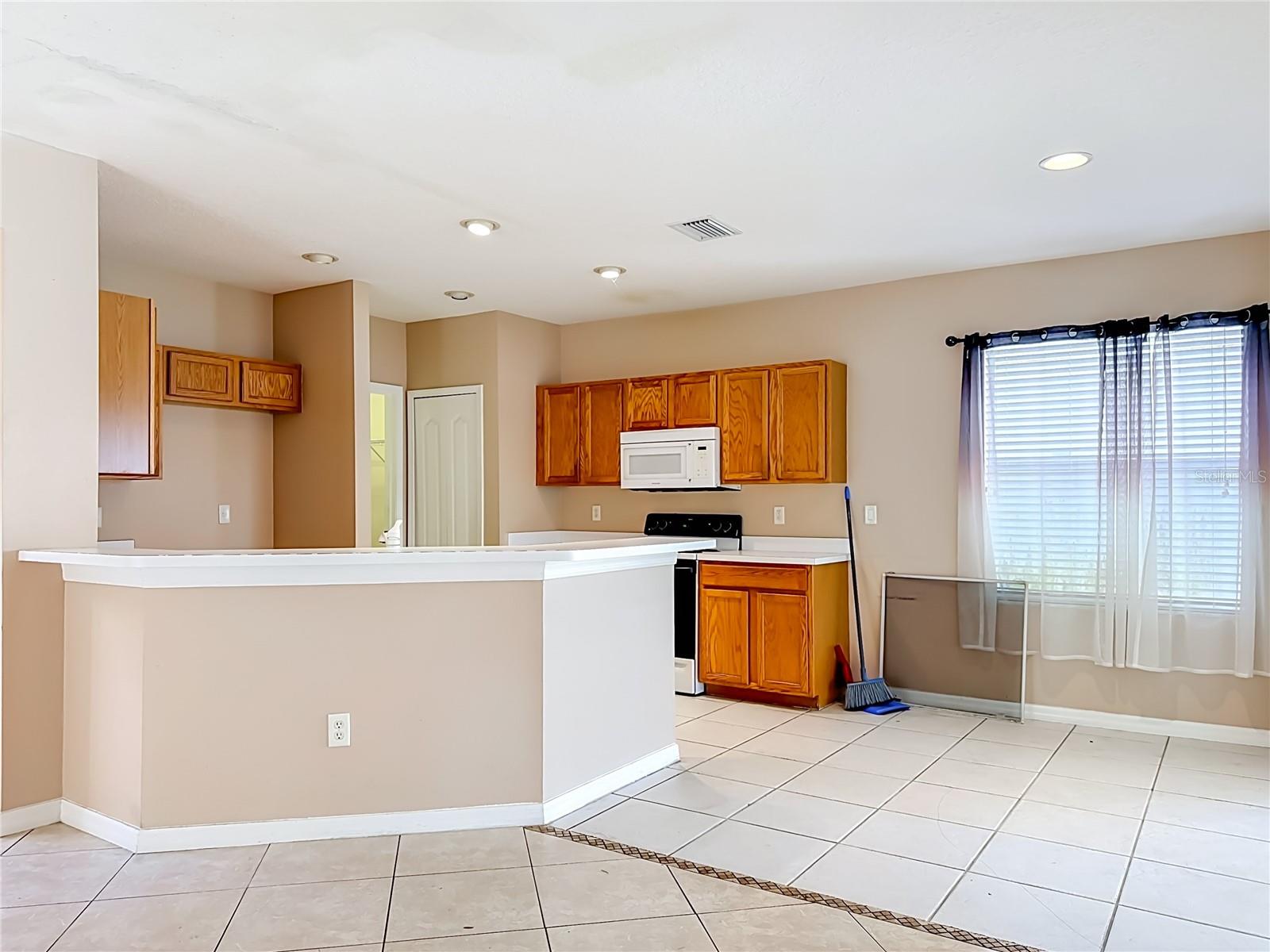 7931 Carriage Pointe Dr Property Photo 13