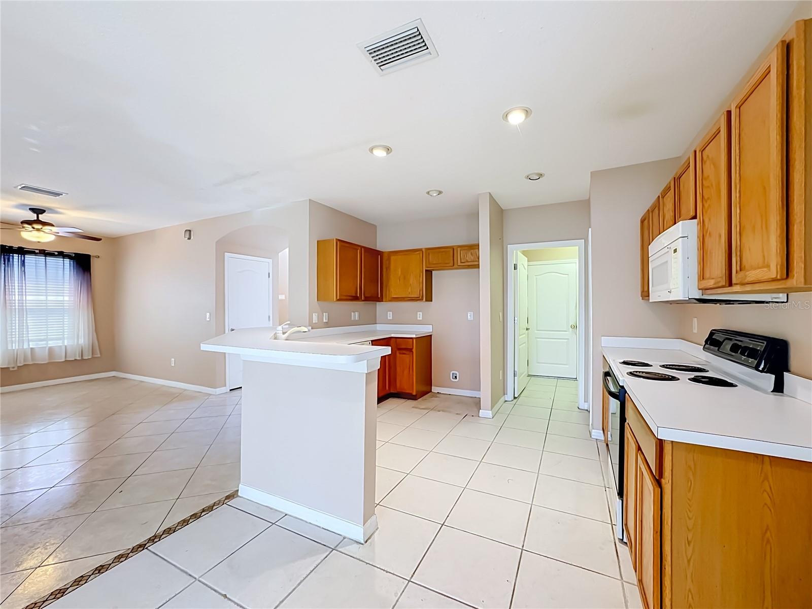 7931 Carriage Pointe Dr Property Photo 18