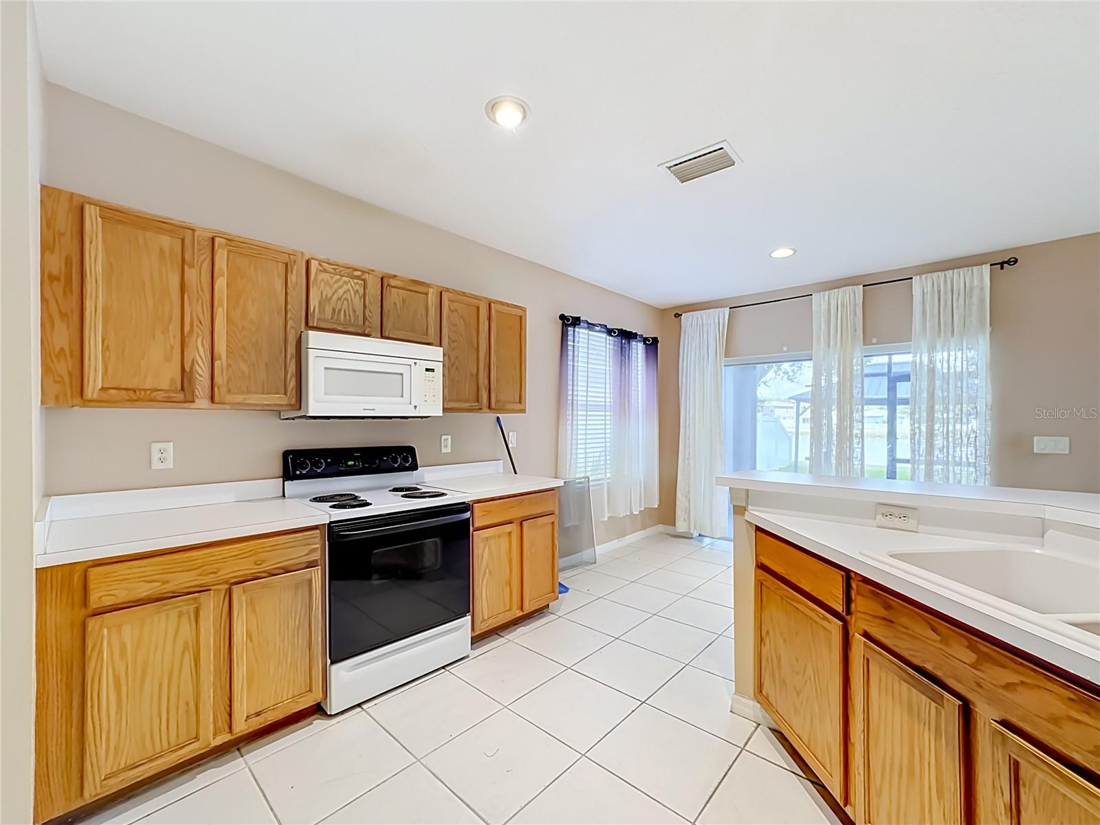 7931 Carriage Pointe Dr Property Photo 21