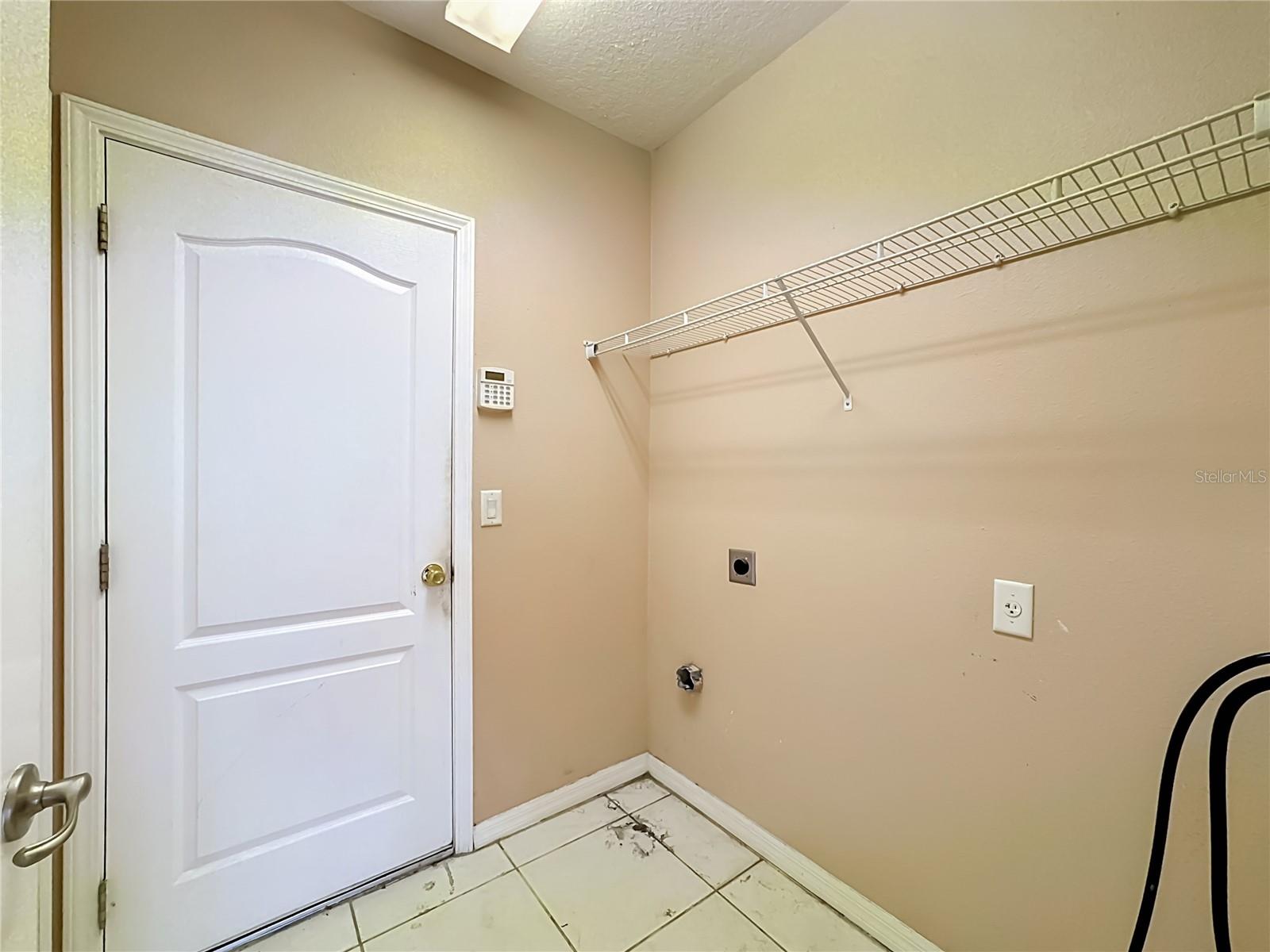 7931 Carriage Pointe Dr Property Photo 36