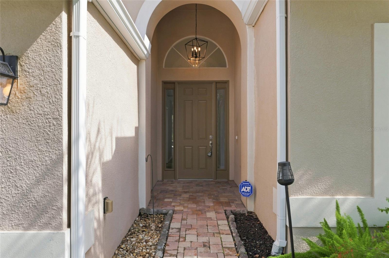 30608 Pecan Valley Loop Property Photo 4
