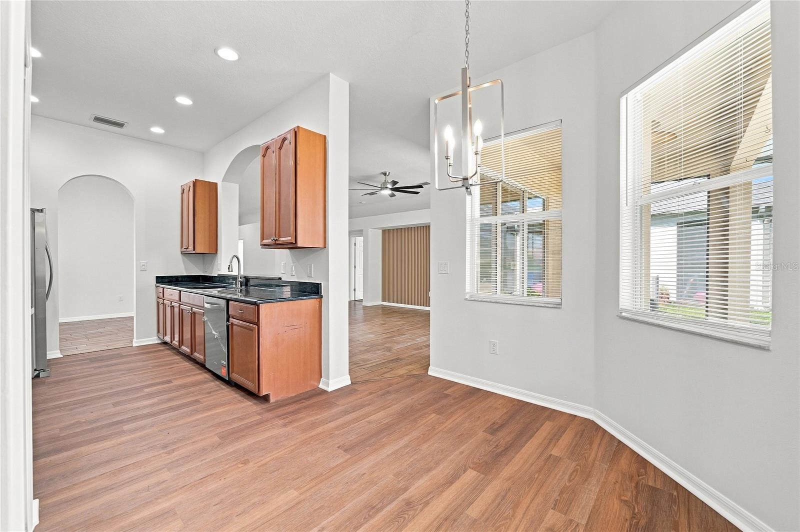 30608 Pecan Valley Loop Property Photo 14