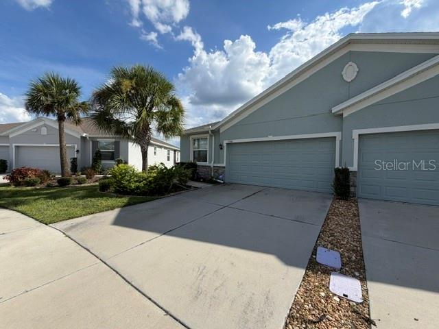 7788 Stonebrook Cir Property Photo 3