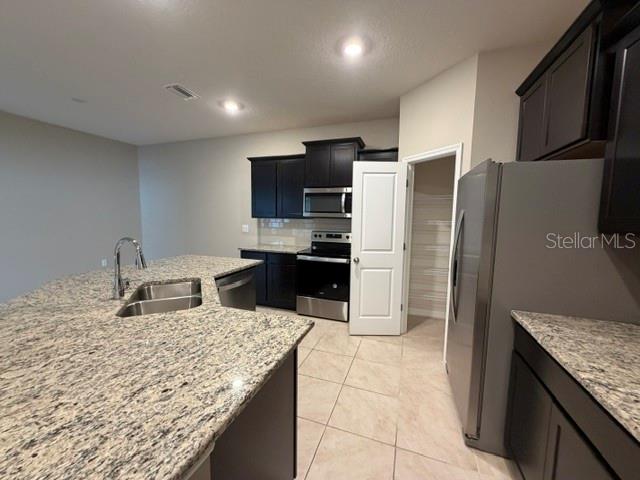 7788 Stonebrook Cir Property Photo 6