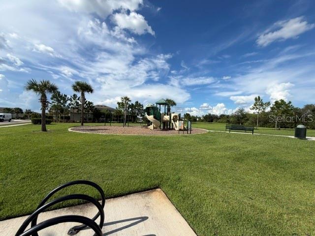 7788 Stonebrook Cir Property Photo 33