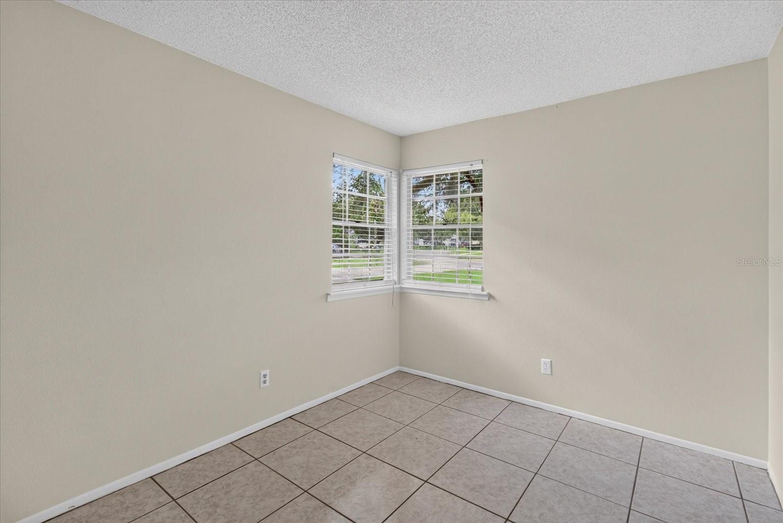 3178 Cloverplace Dr Property Photo 13