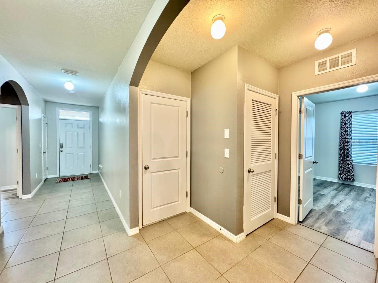 10626 Park Meadowbrooke Dr Property Photo 2