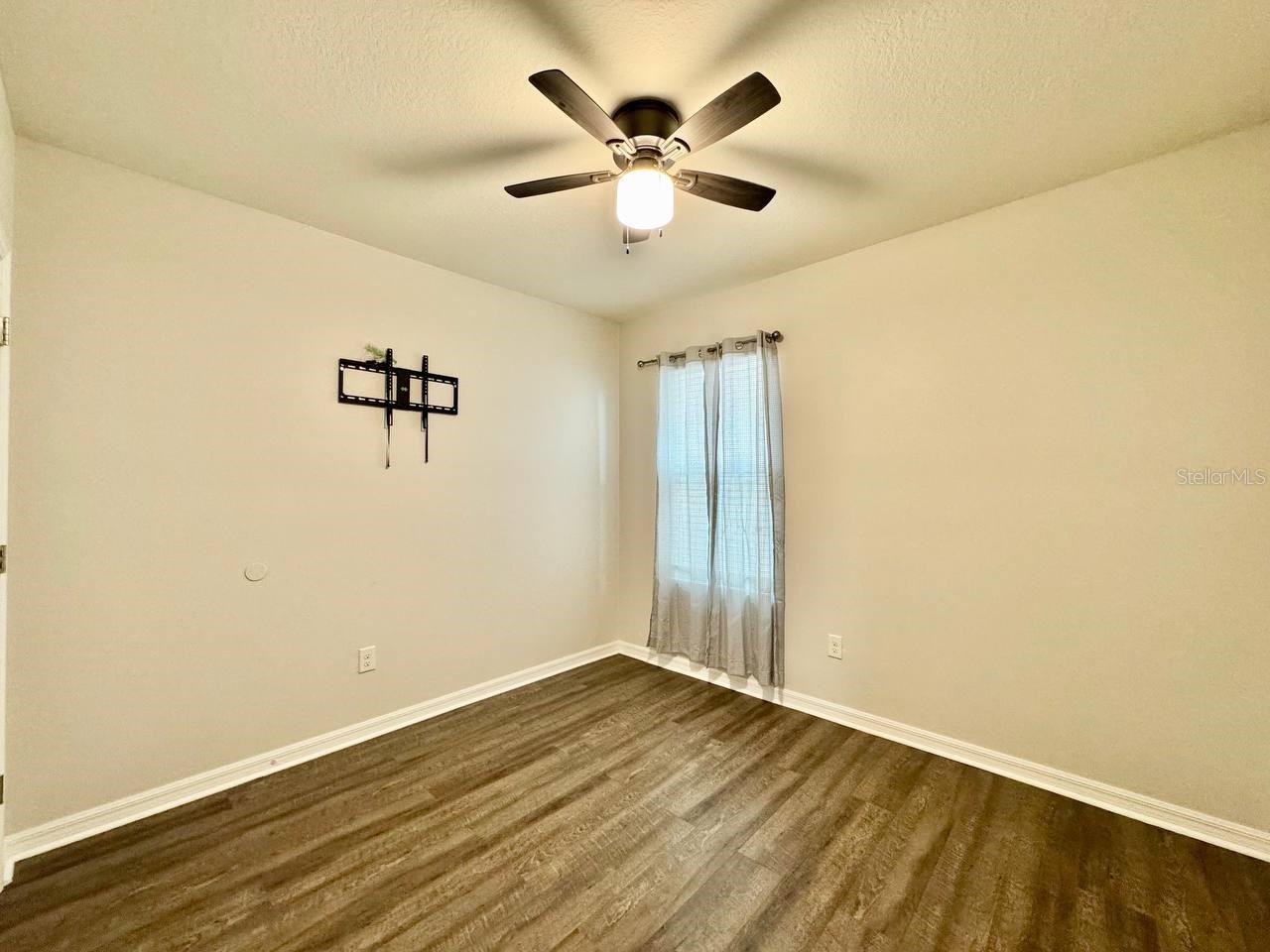 10626 Park Meadowbrooke Dr Property Photo 7