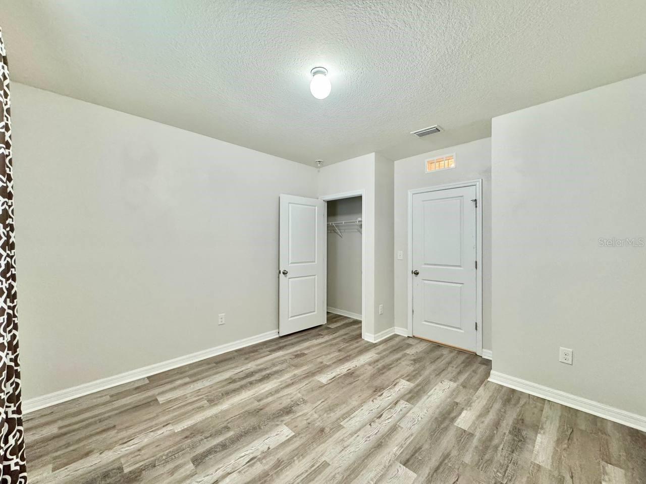 10626 Park Meadowbrooke Dr Property Photo 13