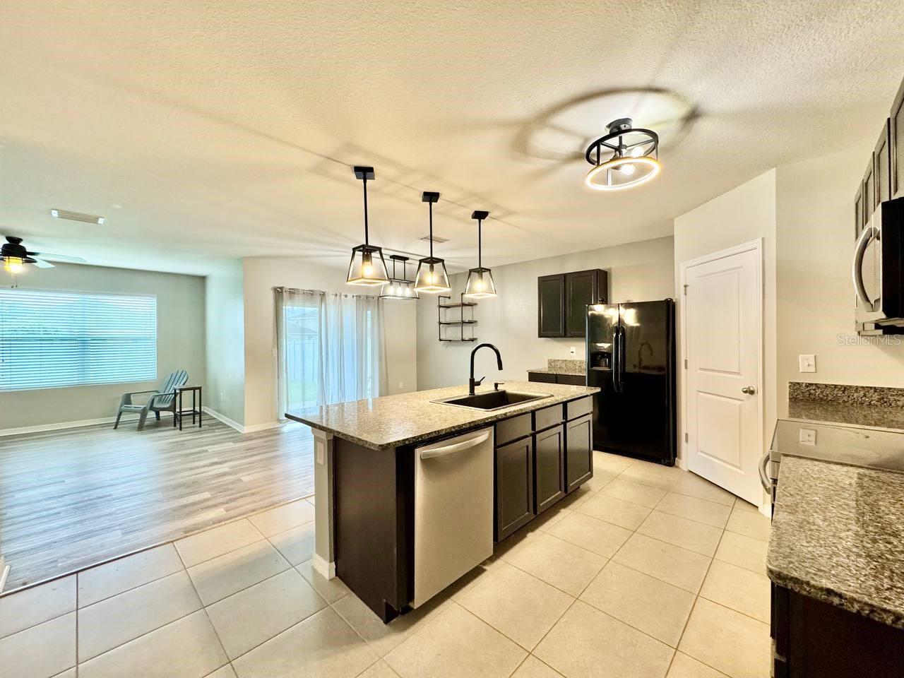 10626 Park Meadowbrooke Dr Property Photo 14